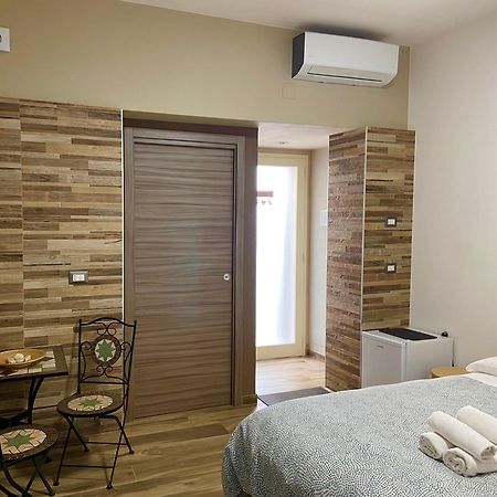 باري Annette Rooms المظهر الخارجي الصورة